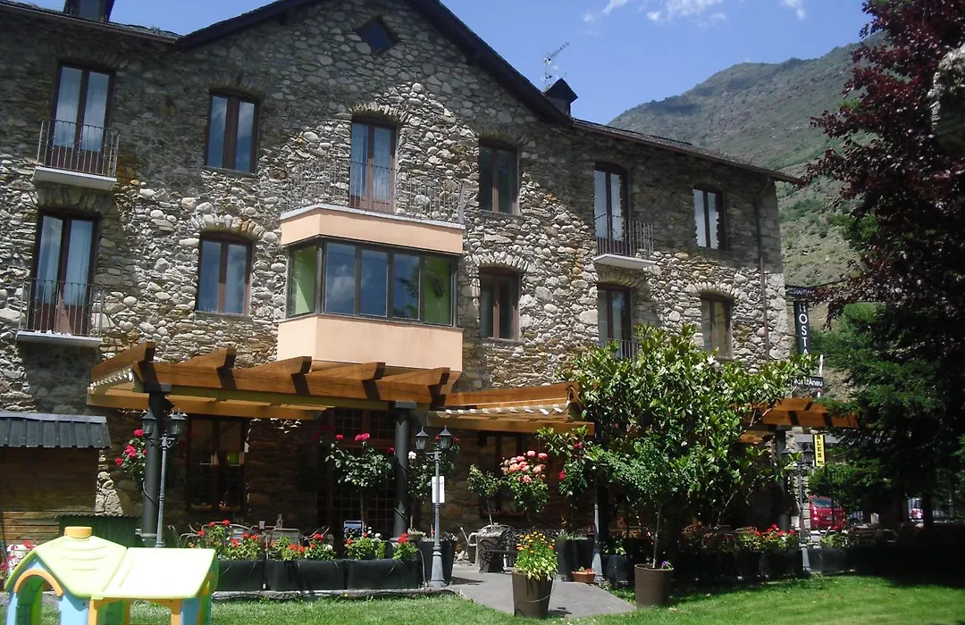 Hostal Vall D'Aneu By Arcas & Sambola-1